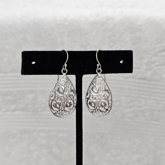 IBB Teardrop Filigree Cutout Drop Earrings 925 Silver Like-New - Picture 4 of 10